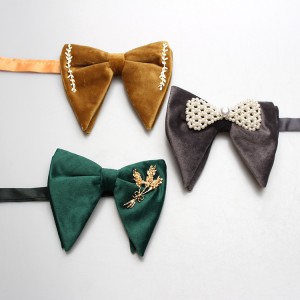 New autumn and winter styles for groomsmen and groomsmen wedding photo shoots, personalized large velvet ox-horn-embellished "happiness" bow ties, wholesale.