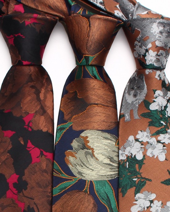 Lei'er ties, Korean-style, for men and women. Wedding ties with small, personalized patterns, 7cm narrow floral ties, available from manufacturers.