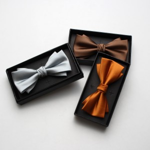 New solid-color polyester bow ties for men, business-chic wedding groomsmen bow ties and tie ties, available for wholesale.