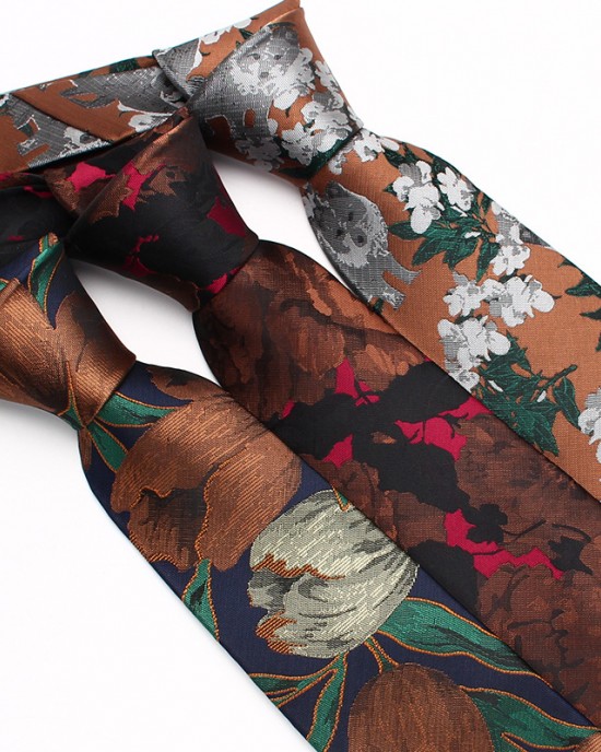 Lei'er ties, Korean-style, for men and women. Wedding ties with small, personalized patterns, 7cm narrow floral ties, available from manufacturers.
